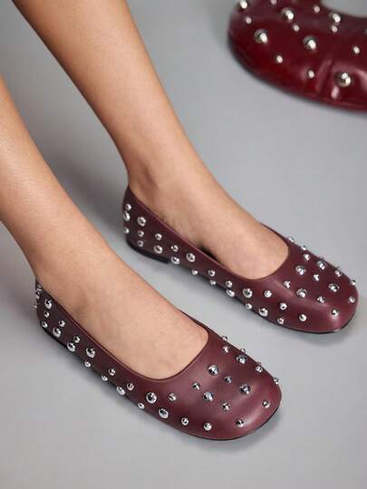 CUCCOO GRLICON Mocasines planos con tachuelas para mujer, atuendo de estilo motero para chicas cool, adecuado para primavera/verano, vacaciones, viajes, moda de los 2000