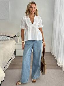 Louniche 女士休闲度假风纹理V领荷叶边拼接花瓣袖衬衫，春夏款 - 白色 - 查看 3