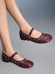 CUCCOO GRLICON Women's Rivet Decor Buckle Flat Loafers - Burgundy - View 4