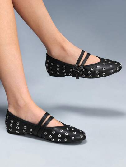 CUCCOO GRLICON Women's Rivet Decor Buckle Flat Loafers Valentine's Day