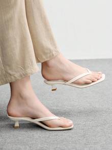 CUCCOO BIZCHIC 复古简约沙滩度假风法式夏季人字拖，方头猫跟，裙摆细带套脚中跟凉鞋，女款 - 白色 - 查看 1