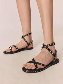 Styleloop Sandal đế bằng nữ, phụ kiện cần thiết cho kỳ nghỉ, du lịch, phong cách boho cao bồi. - màu đen - Xem 5