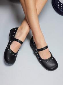 CUCCOO GRLICON Women's Buckle Rivet Decor Flat Loafers - Black - View 6