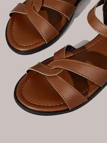 Styleloop Sandalias planas con hebillas y adornos para mujer - Marrón - Ver 4