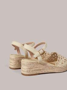 Styleloop Women's Summer New Wedge Thick Woven Bottom Apricot Ankle Strap Hollow Embroidery Pattern Comfortable Breathable Fisherman Wedge Closed Toe Sandals - Apricot - View 5