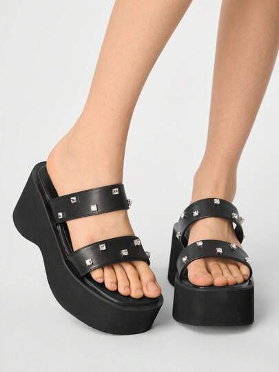 Sugerpunk Sandálias femininas pretas de plataforma com strass.