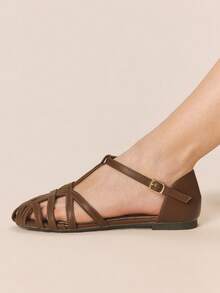 Styleloop Women's Flat Sandals With Hollow Toe, T-Strap, Ankle Strap, Woven Strap, Comfortable Slip-On Sandals, Brown Faux Leather, Suitable For Outdoor, Vacation Holiday Travel Essential Boho Cowgirl Outfit Coachella - Brown - View 3