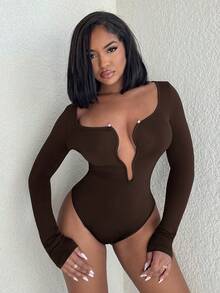 Alexandranx Body de cuello en V profundo moderno - Café integral - Ver 4