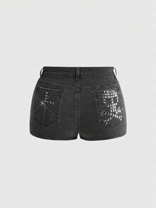 ROMWE Grunge Punk Quần short denim siêu ngắn kiểu vintage wash tối màu, chất liệu punk đính đá và đinh tán dành cho nữ cỡ lớn. - màu đen - Xem 1