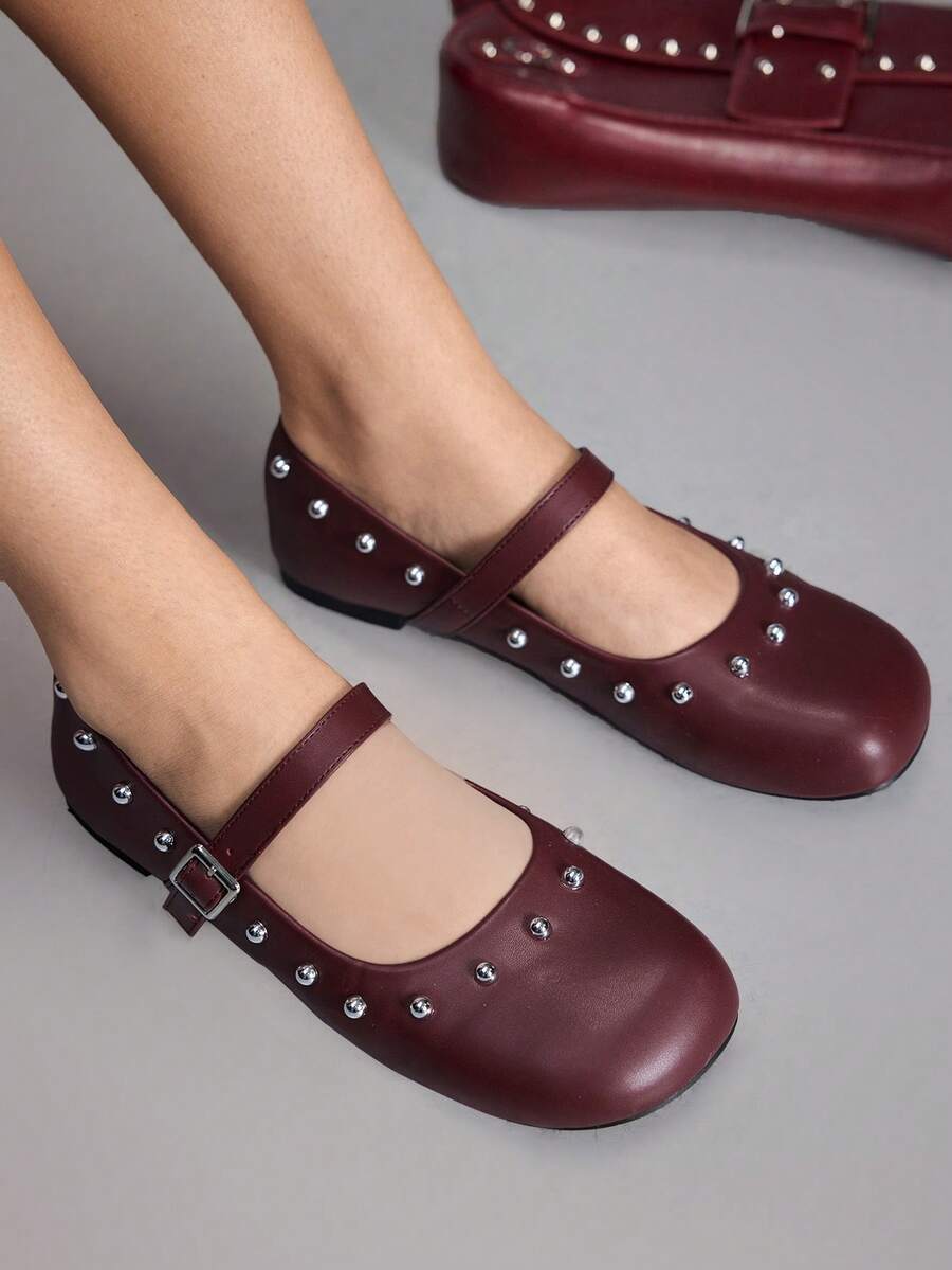 CUCCOO GRLICON Women's Rivet Decor Buckle Flat Loafers - Burgundy - View 1