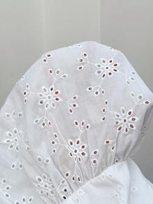 Selianne 女士春夏休闲米色方领上衣，镂空花卉装饰，荷叶边下摆和腰部设计，精致优雅，适合日常穿着、外出、下午茶、城市漫步和其他休闲场合。 - 白色 - 查看 7
