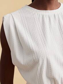 Travachic Women's Elegant White Summer Round Neck Ruched T-Shirt,Cinched Waist Pleated Structured Crop Top,Boho Vacation Party - White - View 7