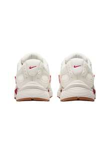 V5 RNR Men's Shoes Sail / Sail / Light Bone / Gym Red II6292-100 - Sail/Light Bone/Gym Red - View 4