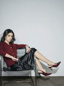 2025秋冬季女士细高跟鞋，尖头设计，多扣带和后跟带，猫跟，优雅，女士浅口鞋，优雅 - 酒紅色 - 查看 5