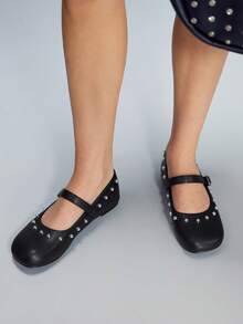CUCCOO GRLICON Women's Buckle Rivet Decor Flat Loafers - Black - View 5
