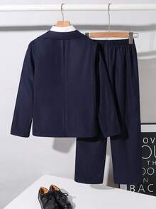 SHEIN 男童绅士风休闲修身立领西装套装，包含外套、裤子和领带，适合秋季、春季、夏季、户外玩耍、上学、街头风、派对、婚礼和休闲场合。 - 寶藍色 - 查看 2