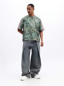 SUMWON Herren Camouflage Muster Kurzarm Rundhals T-Shirt mit rosa Streifen Detail, Oversized Casual Shirt im Militär-Stil für Stadtmode - Verschiedenfarbig - Übersicht 3