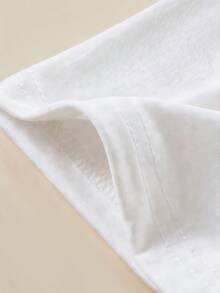 SHEIN Vintaside Kids 2件套少女可爱舒适多色打底裤，适合春夏休闲、运动和休闲穿着，简约舒适白色短裤套装 - 黑與白 - 查看 6