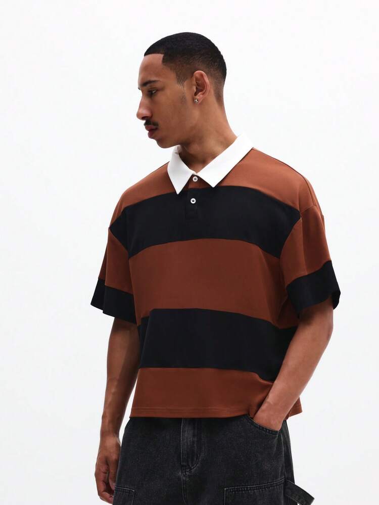 ストライプ柄のラグビースタイル半袖ポロシャツ