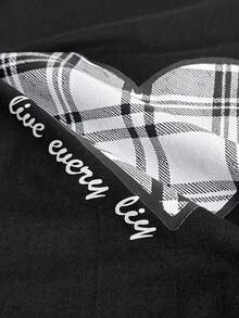 SHEIN PLUS SIZE Cotton 2 Pcs V Neck Black Top With Plaid Heart Print,Short Sleeve And Relaxed Long Pants Lounge Pajama Set - Black and White - View 5