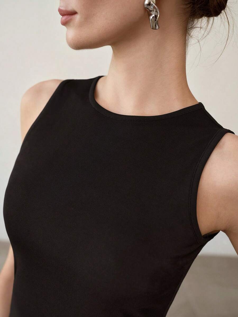 MOTF PREMIUM ROUND NECK SLIM FIT TANK TOP - Black - View 2