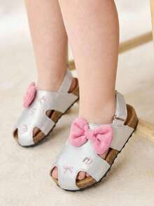 Cozy Pixies 1 Pair Silver Princess Style Cute Fashion Versatile Bow Embroidered Baby Girl Flat Sandals - Silver - View 2