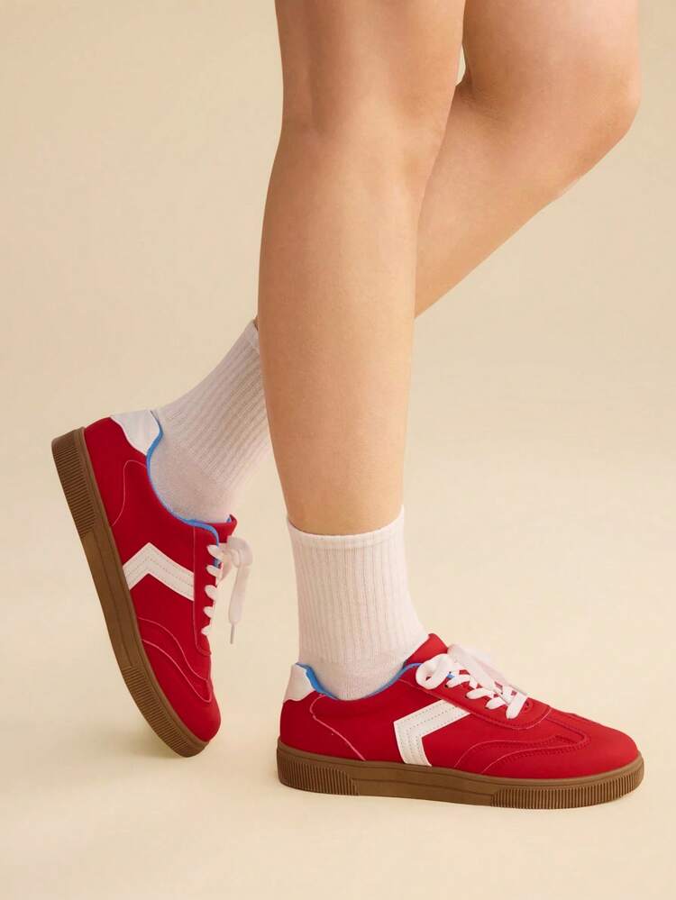 CUCCOO EASI Women's Round Toe Casual Versatile Sneakers