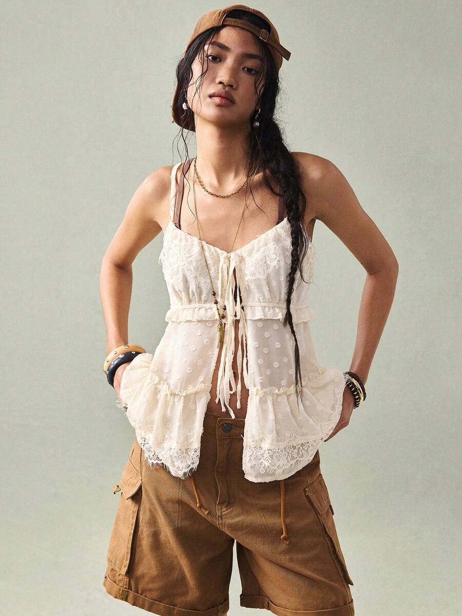 SoleilVie 女士蕾丝边提花面料系带前襟优雅浪漫衬衫 - 杏色 - 查看 1