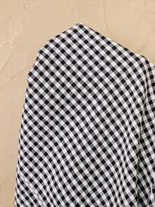 SHEIN LUNE Plus Size Women V-Neck Flutter Sleeve Tie Waist Plaid Print Jumpsuit With Pockets, Elegant For Outdoor & Commute - Black and White - View 8