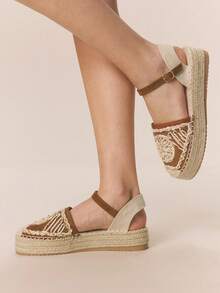 Styleloop Women's Vacation Casual Sequin Embroidered Platform Loafers - Brown - View 4