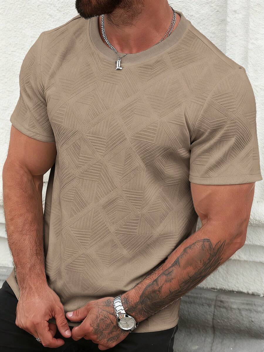 Manfinity CasualCool Men's Geometric Embossed Dual-Color Short Sleeve Round Neck T-Shirt, Casual For Vacation, Home, Sports, Outdoor, Party, Minimalist Versatile, Comfortable Fabric, Suitable For Self-Wear Or Gift To Friends Round Neck T Shirt Mens T Shirts T-Shirt For Men Crew Neck T-Shirt Short Sleeve T-Shirt Man Clothes Casual Brown Tshirt For Men Design Tshirt Graphic Tees For Men Mens T-Shirt - Khaki - View 1