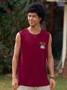 Open Phase Coastal | 男士轻薄夏季度假棕榈树字母印花圆领休闲背心 - 酒紅色 - 查看 5