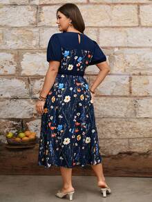 EMERY ROSE Đầm midi dáng xòe cổ tròn tay phồng phối màu trơn in hoa dành cho nữ cỡ lớn, phong cách thanh lịch Pháp, thích hợp cho kỳ nghỉ, thường ngày, lãng mạn, đa năng, retro, mẫu mới cho mùa xuân/hè/thu. - Nhiều màu - Xem 2