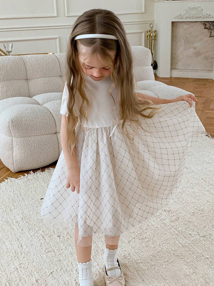 Dazy Kids 女童圆领短袖格子网纱下摆可爱连衣裙 - 米色 - 查看 1