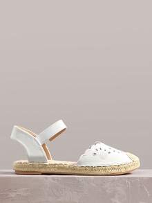 Styleloop Women's Bohemian Style Casual Drawstring Flat Sandals - White - View 1