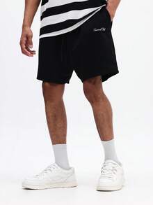 SUMWON Herren gestreiftes T-Shirt und Shorts Co-Ord Set, lässiger Sommer Zweiteiler, horizontale Streifen, Rundhalsausschnitt, Kurzarm, Regular Fit, Schwarz Weiß - Schwarz und Weiss - Übersicht 4