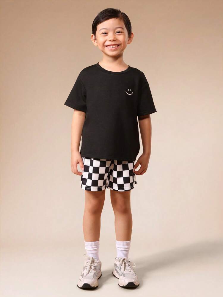 T-Shirt With Checkered Shorts Set
