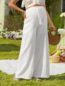 SHEIN 孕妇直筒裤，前片饰有流苏蝴蝶结和花卉蕾丝图案 - 白色 - 查看 3