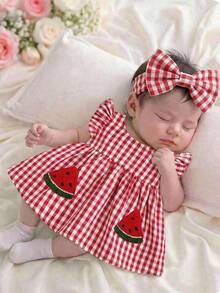SHEIN 新生女宝宝可爱休闲红白格子草莓图案连衣裙 - 彩色 - 查看 2