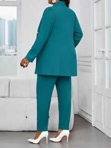 SHEIN Lady Bộ đồ công sở cỡ lớn mùa thu đông thanh lịch màu xanh công tước, cổ đứng, cúc vàng, tay dài, phối hợp màu sắc trang trọng, bộ vest nữ công sở hai mảnh, trang phục công sở nữ, bộ đồ công sở sang trọng cho nữ, bộ đồ công sở thường ngày hai mảnh cho nữ, trang phục công sở thường ngày cho nữ. - Màu xanh ngọc - Xem 3