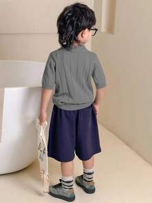 Dazy Kids Atasan Rajut Lengan Pendek Polo Warna Polos untuk Anak Laki-Laki, Kancing Setengah Plaket, Kasual Serbaguna untuk Pemakaian Sehari-hari - Dark Grey - View 2