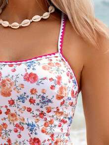 SHEIN Swim Mod 春夏阳光沙滩泳衣，甜美细肩带锯齿状花卉印花纹理露背可调节交叉绑带高衩连体泳衣，女士款 - 彩色 - 查看 3