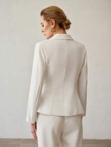 MOTF PREMIUM 裹身结修身西装外套 - 白色 - 查看 3