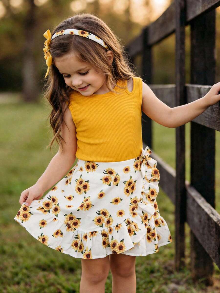Emery Rose Kids Emery Rose Kids Conjunto de top sin espalda de cuello redondo de unicolor y minifalda con volantes con estampado de girasol para niña - Amarillo - Ver 1