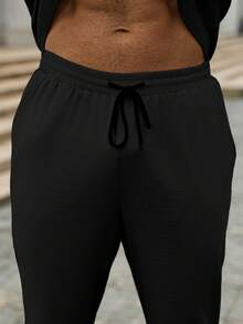 Manfinity Homme 男士加大码衬衫套装，泡泡褶皱面料立领衬衫搭配抽绳西裤，外出聚会必备单品，送给丈夫的理想礼物 - 黑色 - 查看 6