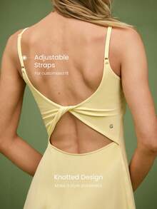 GLOWMODE FeatherFit™-Air 圆领打结迷你连衣裙 速干吸湿排汗 - 黃色 - 查看 4