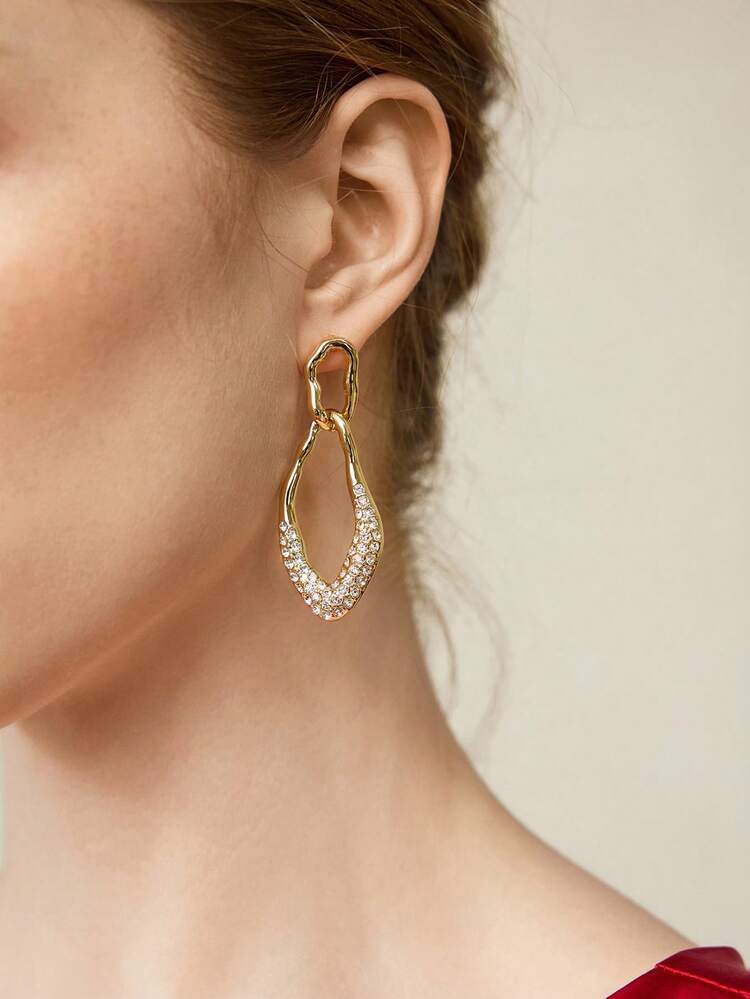 RHINESTONE HOLLOW OUT EARRINGS