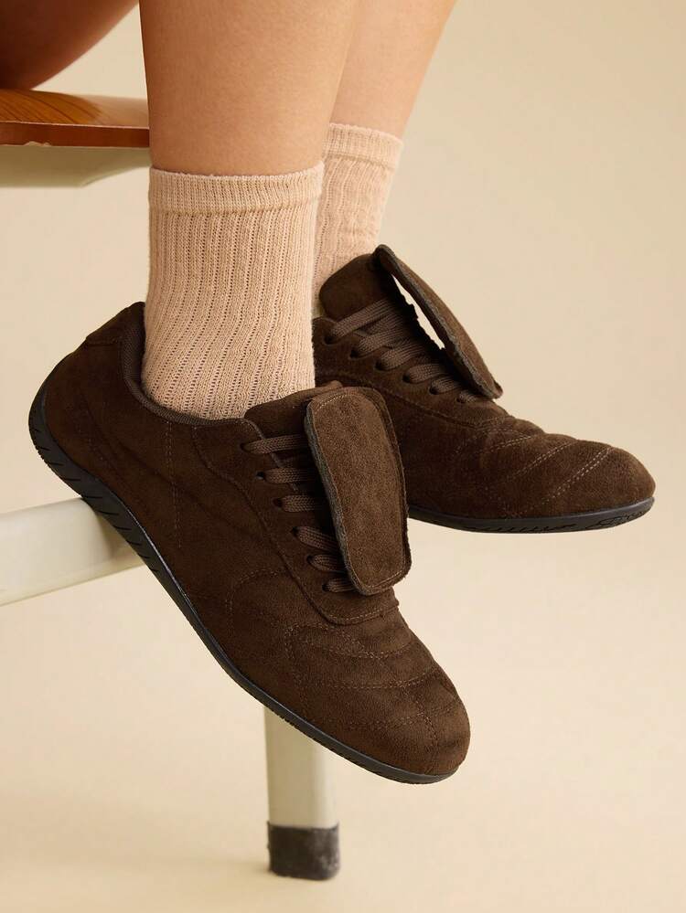 CUCCOO EASI Women's Solid Color Flat Shoes Daily Wear Lace-Up Round Head Casual Shoes