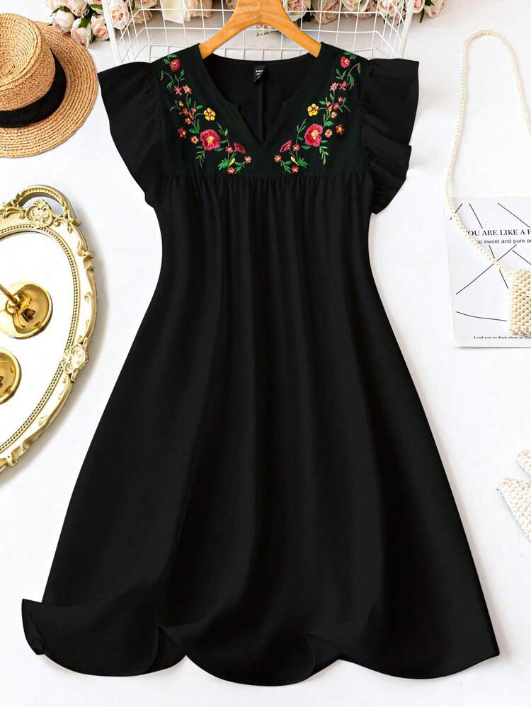 SHEIN LUNE Vestido midi elegante y casual para mujer con patrón floral versátil y cómodo, cuello en V y mangas con volantes, color blanco, talla grande, para primavera/verano/otoño - Negro - Añade 1