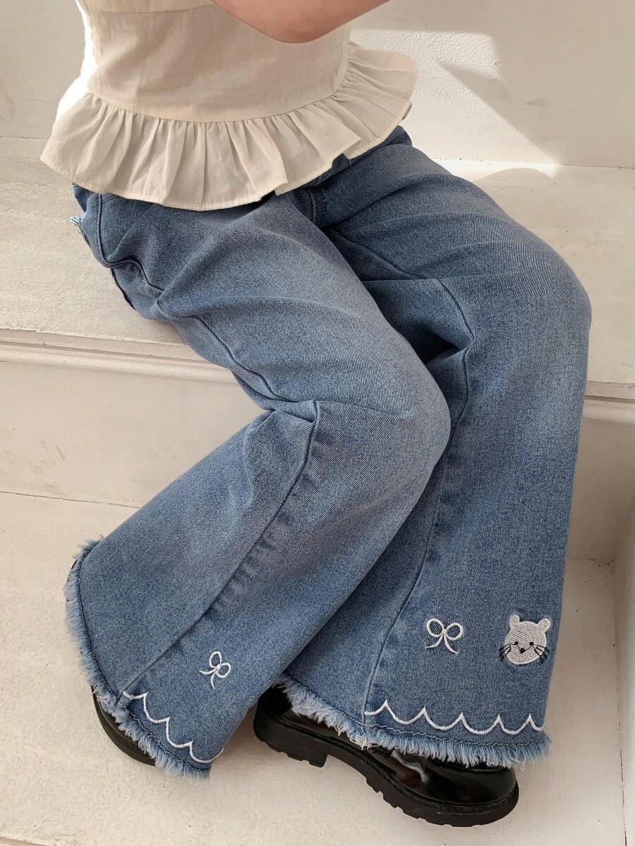 DAZY 秋季女童刺绣喇叭牛仔裤 - 藍色 - 查看 1